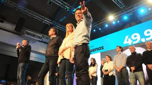 Kicillof quiere ampliar su ventaja con Vidal y busca casa para mudarse a Provincia
