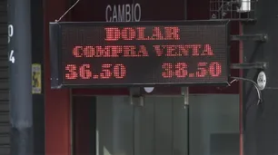 El dólar bajó por sexto día consecutivo y cerró en $37,60