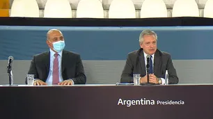 Con agenda cargada, en su entorno aseguran que Juan Manzur "se queda como jefe de Gabinete"
