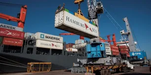 Golpe al comercio exterior: privados alertan que Córdoba podría perder su Dirección Regional de Aduanas