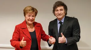 Javier Milei firmó el decreto para sellar el nuevo acuerdo con el FMI