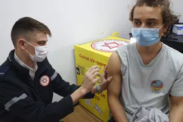 Israel halló el primer caso de "flurona", una inquietante infección doble de Covid e influenza
