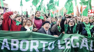 Se presenta por octava vez el proyecto por el aborto legal en el Congreso
