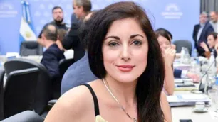Juliana Santillán culpó a su CM por el error sobre “Checoslovaquia”: “Errar es humano"