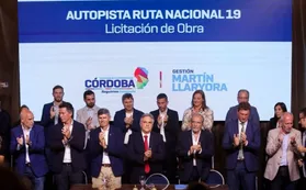 Llaryora en el acto de licitación para terminar la ruta 19: "Córdoba se hace cargo de lo que la Nación no se hace cargo"