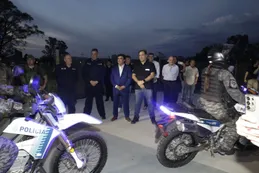 Fernando Espinoza y Javier Alonso inauguraron una nueva base motorizada de fuerzas especiales en La Matanza