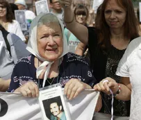 Murió Nora Cortiñas, Madre de Plaza de Mayo e incansable luchadora por los derechos humanos