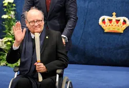 Quino recibió el Premio Príncipe de Asturias: "Mafalda apoyaría lo que hizo Cristina"