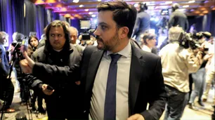 Ramiro Marra contra Pakapaka por la representación del colonialismo: "Soy español, tratá de respetar a mi patria"
