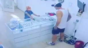 La mamá del nene que intentó asaltar una joyería lo entregó a la policía
