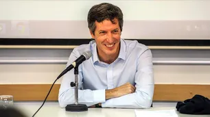 El desconocido "señor deuda" que busca seducir al mercado