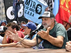 Piqueteros preparan corte en avenida Corrientes y una conferencia de prensa en el Obelisco