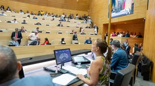 Cajeros en retirada: la UCR presiona por poner en debate el repliegue de Bancor en el interior