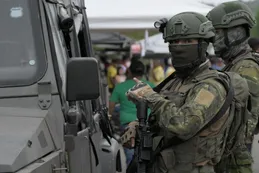 Inestabilidad política, violencia narco y apatía social: las claves de las elecciones en Ecuador
