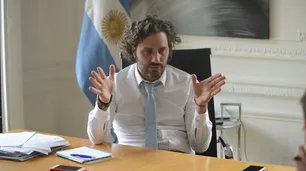El Gobierno acordó con gremialistas un aumento salarial por decreto