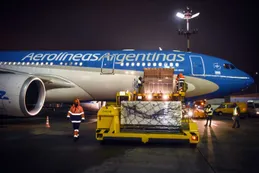 Demoran hasta el sábado un vuelo de Moscú para traer más vacunas Sputnik V