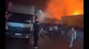 Bailando con el fuego: cientos de alemanes consiguieron escapar del incendio de una discoteca