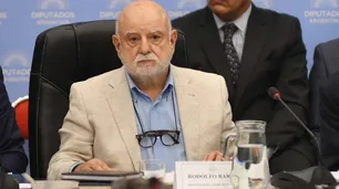 El procurador Rodolfo Barra se excusó de intervenir en el juicio de YPF y piden su renuncia