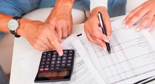 Un argentino puede llegar a pagar hasta 49 impuestos en el año