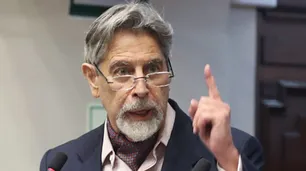 El congresista Francisco Sagasti es el nuevo presidente de Perú