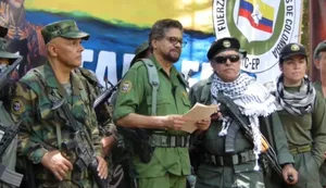 Los exjefes guerrilleros anunciaron el retorno a la lucha en Colombia