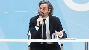 Vacunatorio VIP: diputados radicales pidieron la interpelación de Cafiero