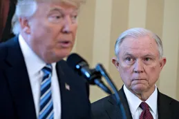 Fiscal general de EE.UU. presenta renuncia a petición de Trump