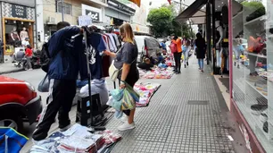El gobierno planea lanzar un IFE acotado para jóvenes y aumentar el salario mínimo del Potenciar Trabajo