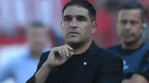 Independiente empató y se quedó sin director técnico