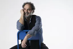 Juan Massimo: "Cantar una canción popular es estar exponiendo una obra de arte de tres minutos"
