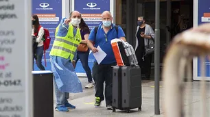 Variante Delta: el Gobierno recuerda que "la cuarentena de los que llegan del exterior es obligatoria"