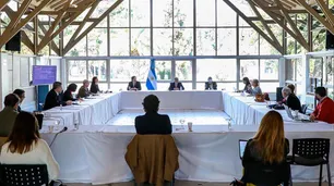 Olivos: Alberto Fernández recibió a ministros e intendentes para alinear la campaña