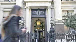 Las multas para los infractores del cepo, hasta diez veces el monto que compraron