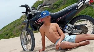 Denuncian gatillo fácil en Miramar | Un policía disparó y mató a un chico de 16 años