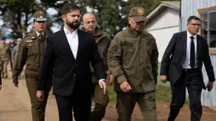 En shock y con la derecha exigiendo estado de sitio, Boric tambalea ante el terrorismo mapuche