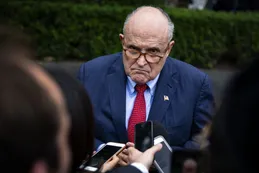 Ex abogado de Trump asegura que tiene "conocimiento" de la conspiración rusa