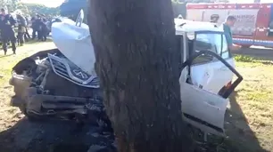 Violento choque en Autopista Dellepiane: corte total y al menos cinco heridos