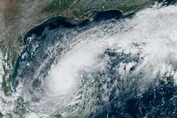 La tormenta Milton se convirtió huracán de categoría máxima y amenaza a México y Florida
