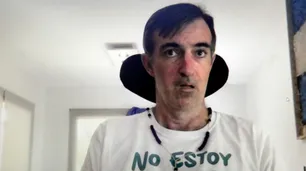 Botón gástrico, férulas, misa y 15 medicamentos: el día a día de Esteban Bullrich
