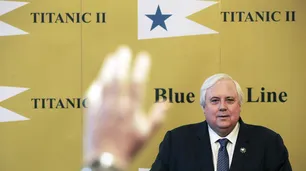 ¿Quién es Clive Palmer?, el polémico magnate que sueña con revivir al Titanic