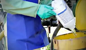 Renatre y Casafe firmaron un convenio para capacitar sobre agroquímicos