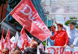 Brasil elige entre el fin de ciclo o la continuidad