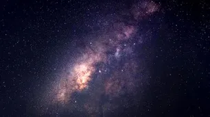 Cómo es el "huracán" oscuro que se acerca a la Tierra
