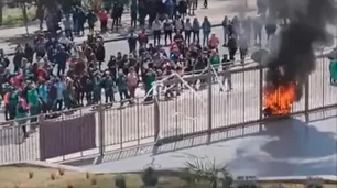 Escándalo en San Luis: diputados denuncian que manifestantes los encerraron con candados en la Legislatura