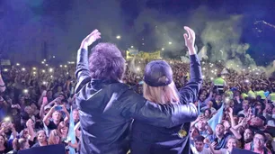 Javier Milei reunió a una multitud en la noche tucumana: "Voy a ser el próximo presidente de la Argentina"