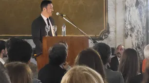 El giro ideológico de Luis Petri: de militar en la juventud radical a relativizar la violencia setentista