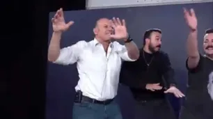 Sergio Berni sorprendió en un streaming con Rebord bailando con desenfreno un clásico de los años '80