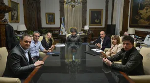 Tras reunirse con su mesa nacional, Javier Milei graba la Cadena Nacional en Casa Rosada