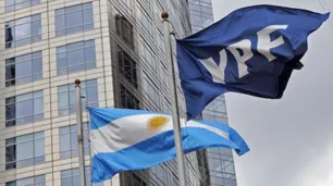 El Gobierno eliminó a YPF del listado de empresas a privatizar, qué pasará con el Banco Nación y ARSAT
