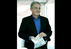 Uribe y las FARC, unidos por el anhelo de reformar la Constitución colombiana